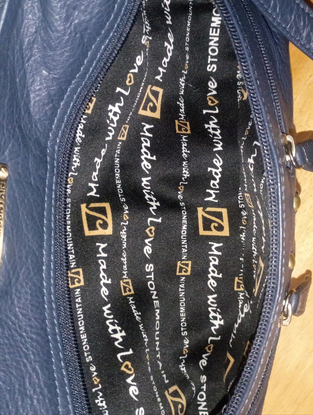 Stone Mountain Navy Purse - Picture 6 of 6